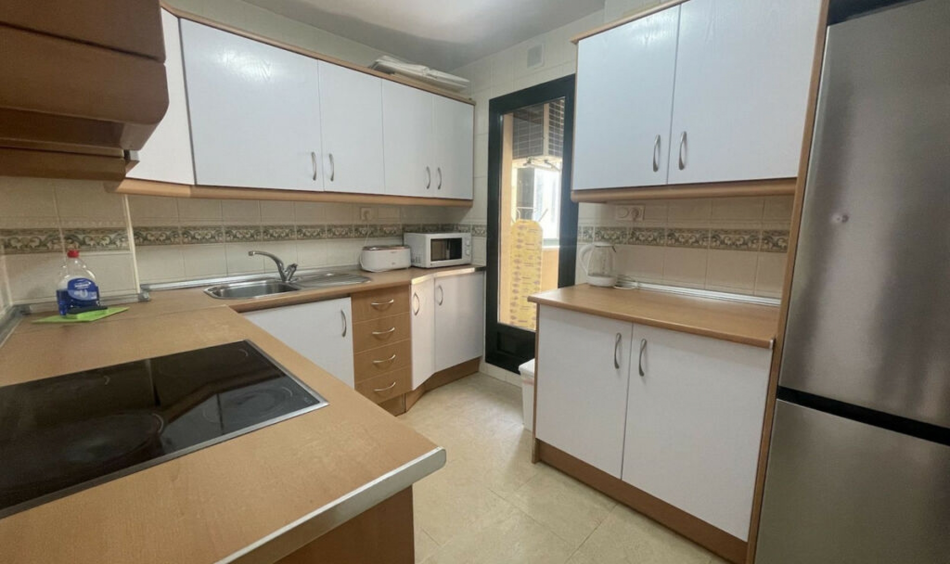 Resale - Apartment -
Nerja