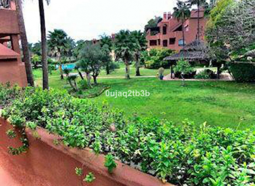 Resale - Apartment -
New Golden Mile