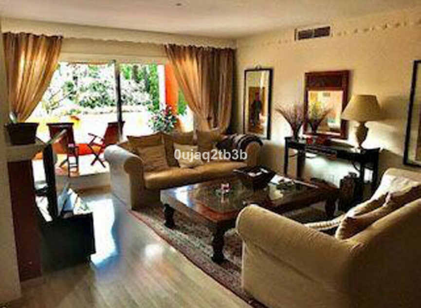Resale - Apartment -
New Golden Mile