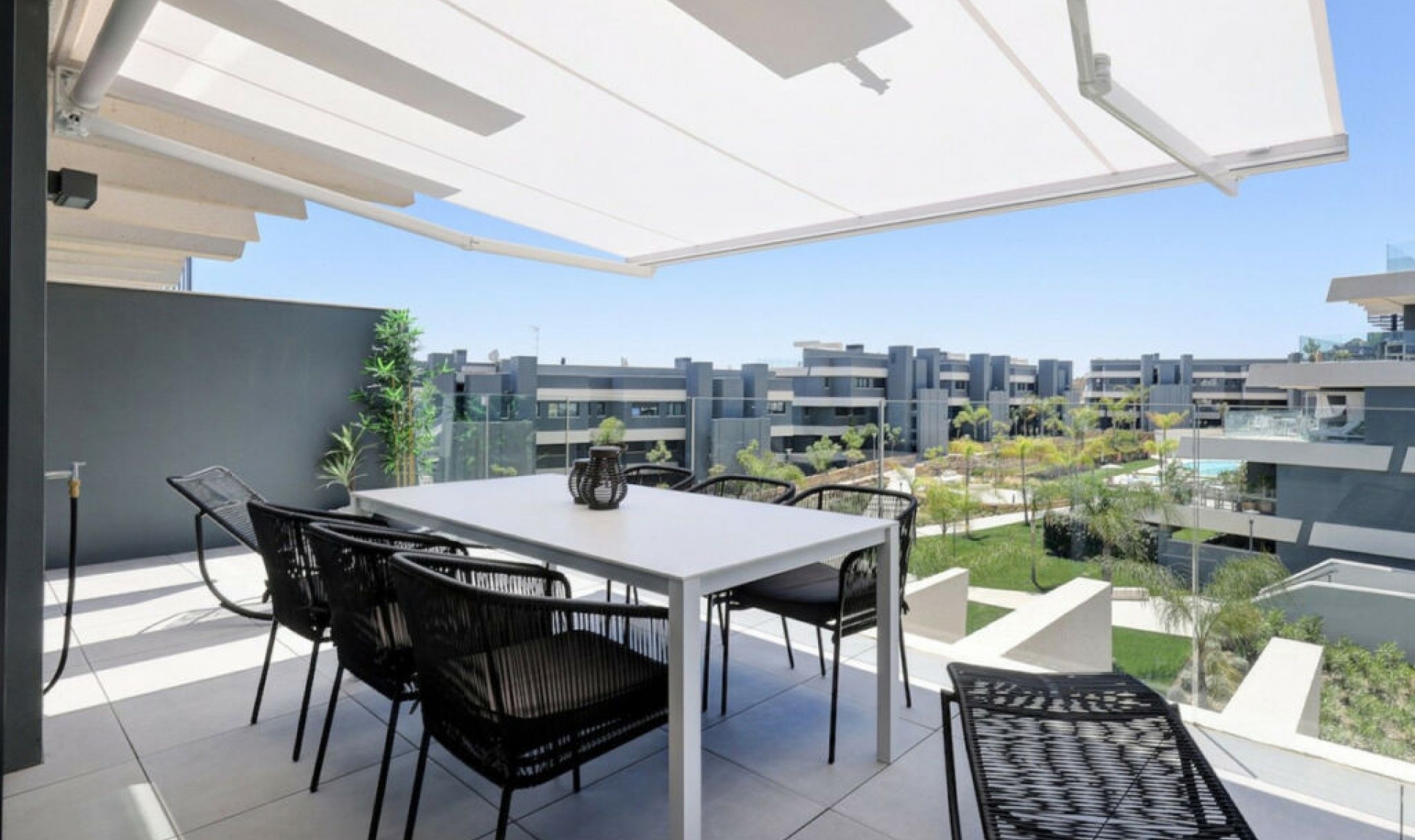 Resale - Apartment -
New Golden Mile