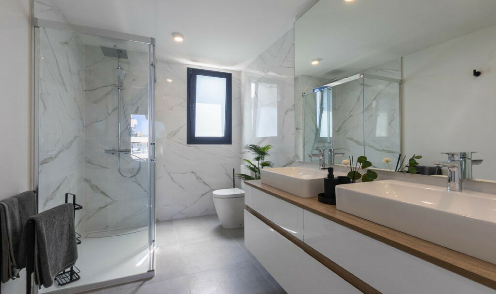 Resale - Apartment -
New Golden Mile