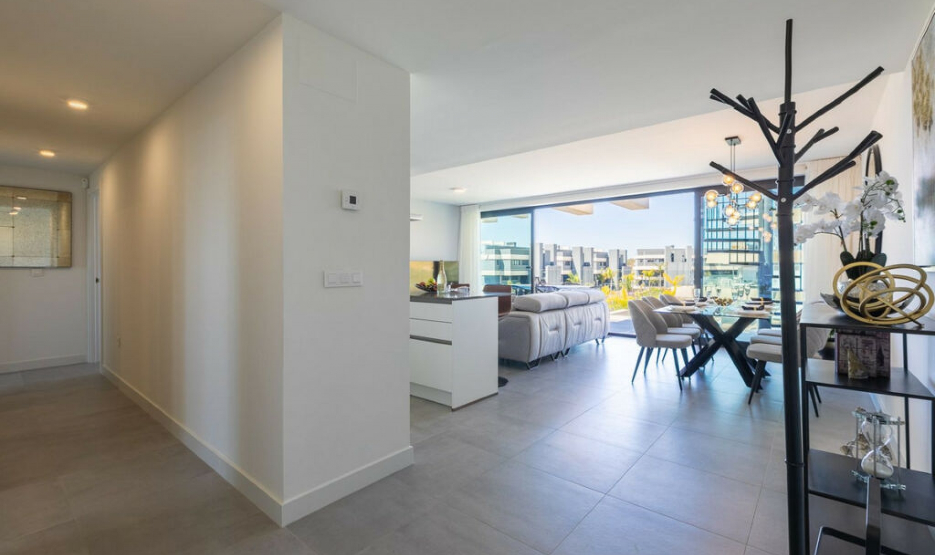 Resale - Apartment -
New Golden Mile