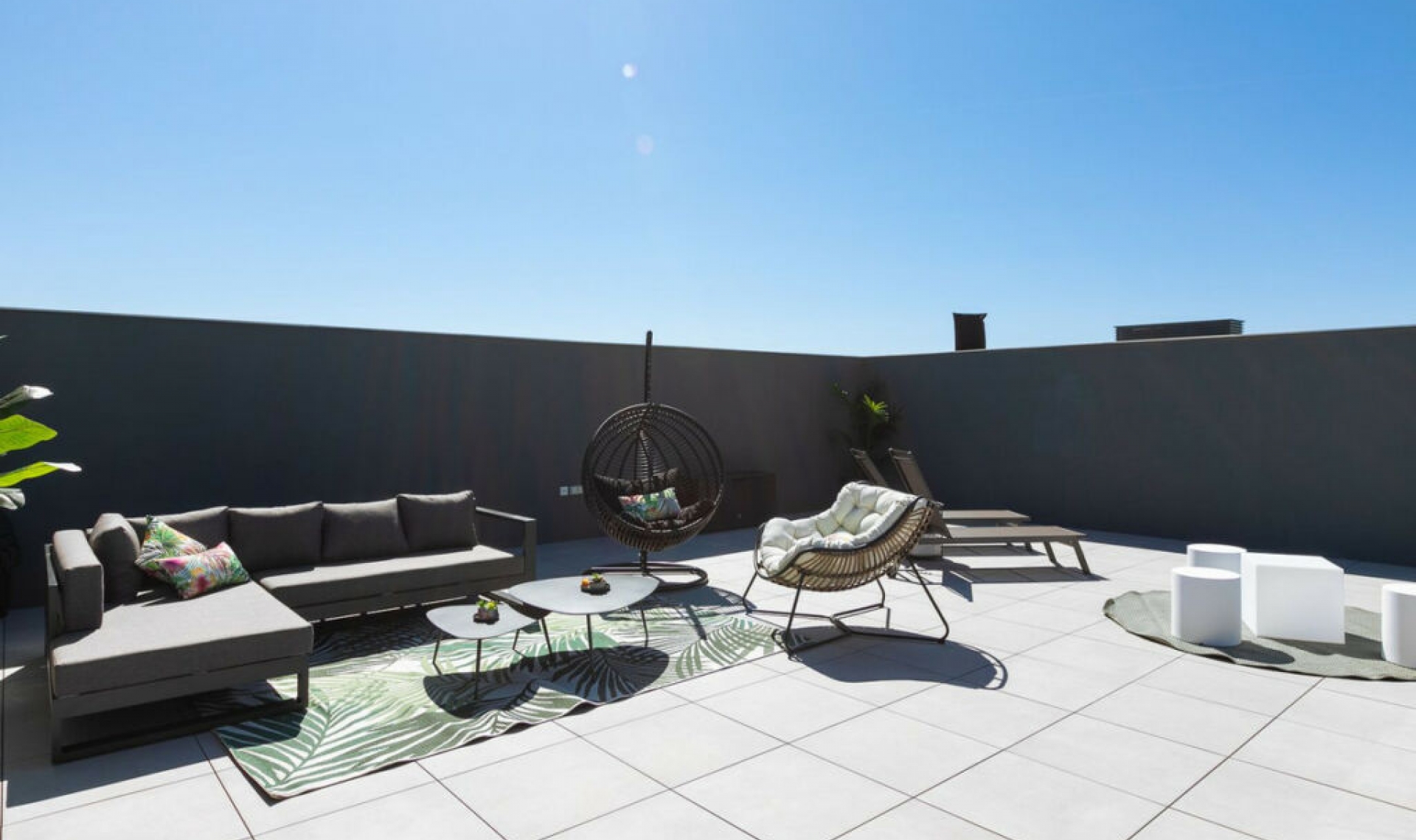 Resale - Apartment -
New Golden Mile