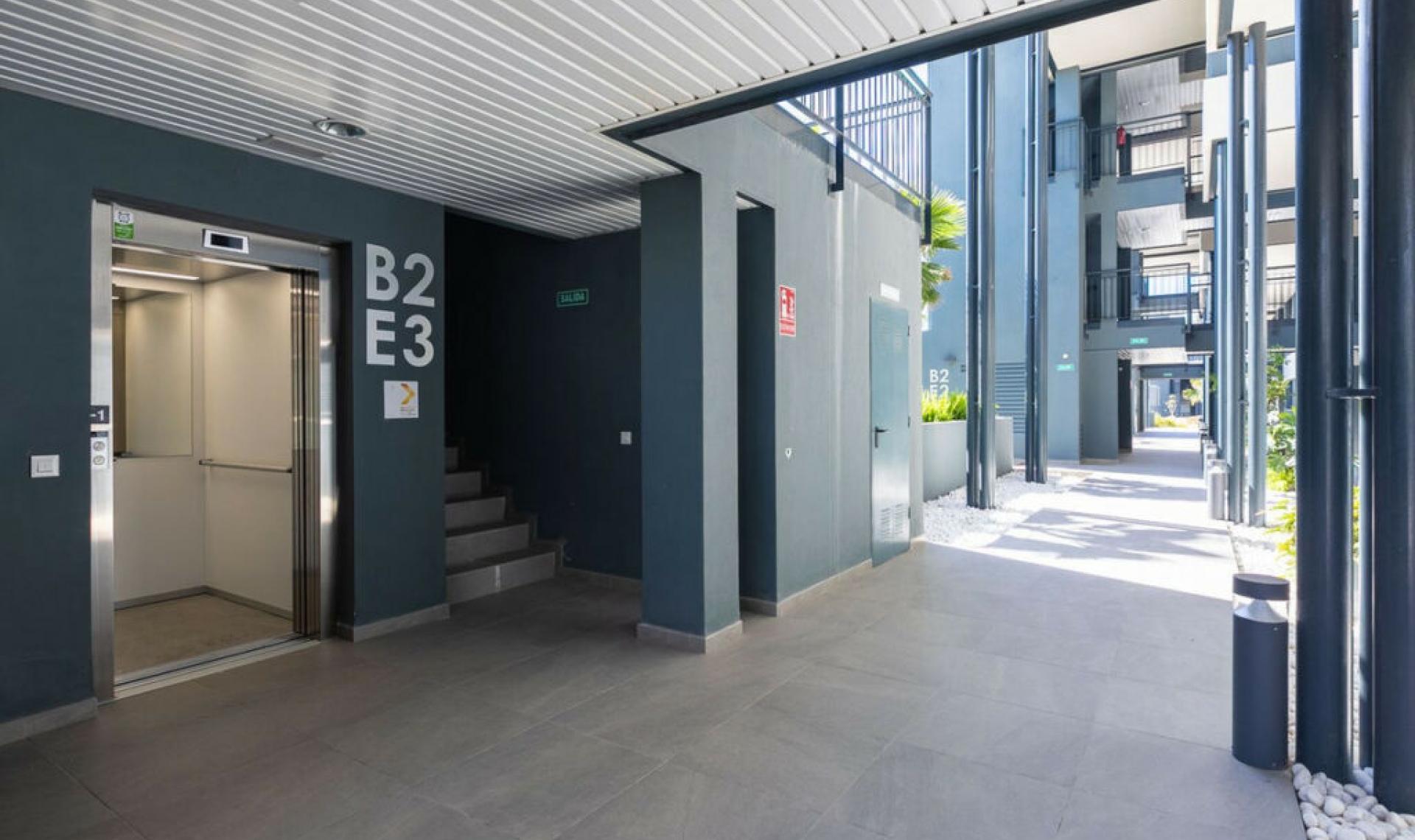 Resale - Apartment -
New Golden Mile