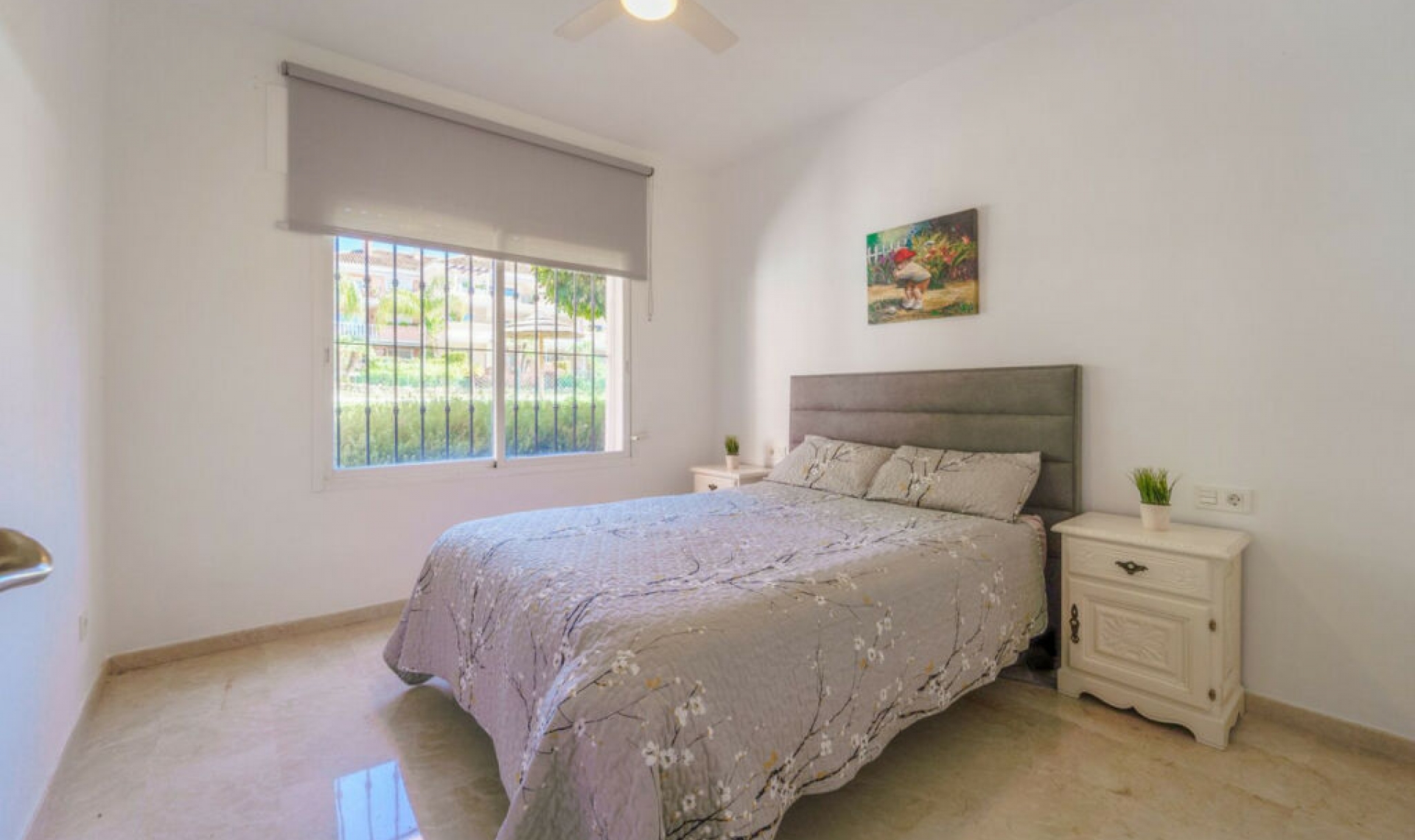 Resale - Apartment -
New Golden Mile