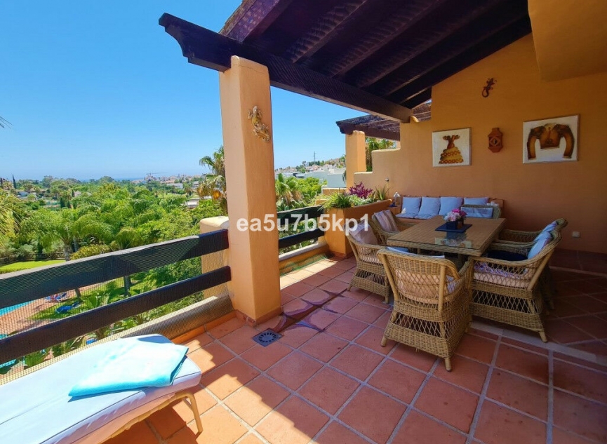 Resale - Apartment -
New Golden Mile