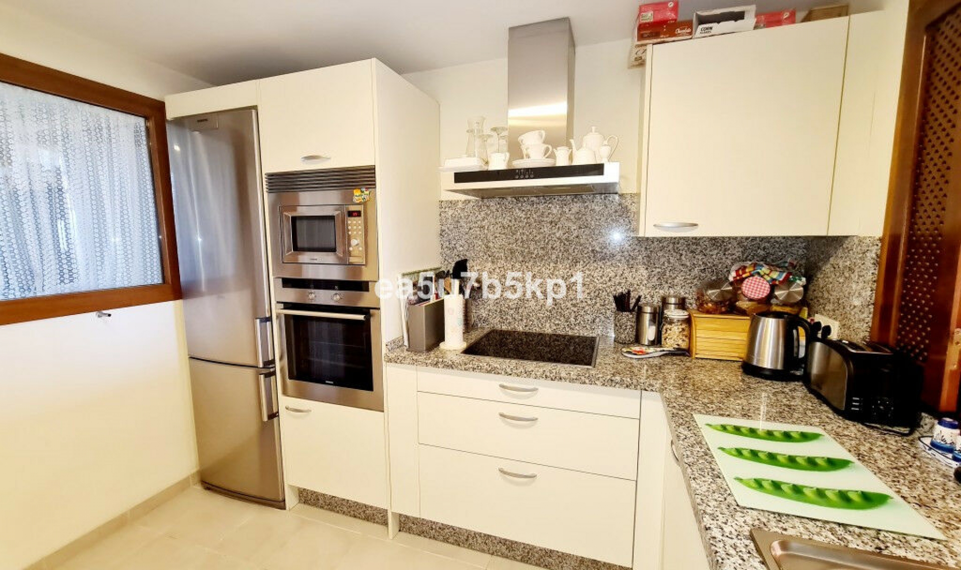 Resale - Apartment -
New Golden Mile