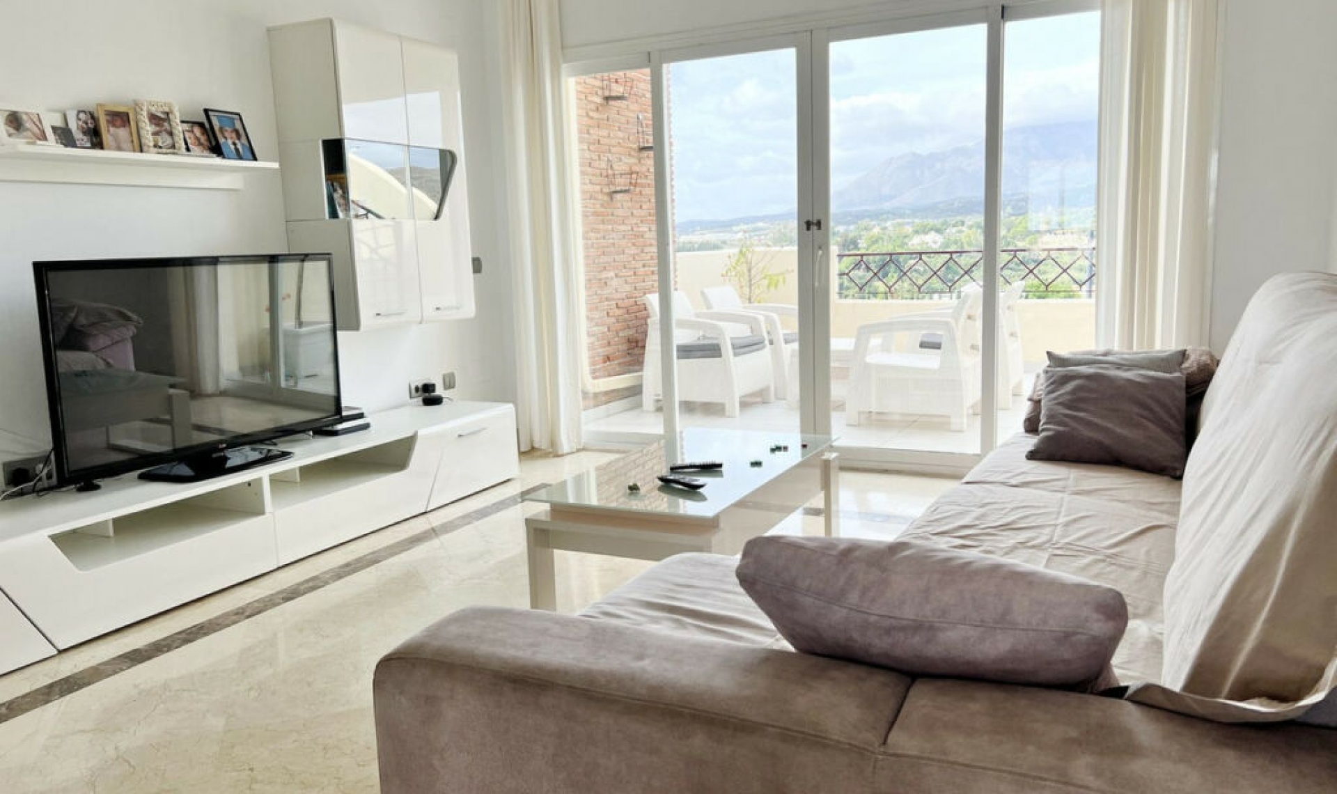 Resale - Apartment -
New Golden Mile