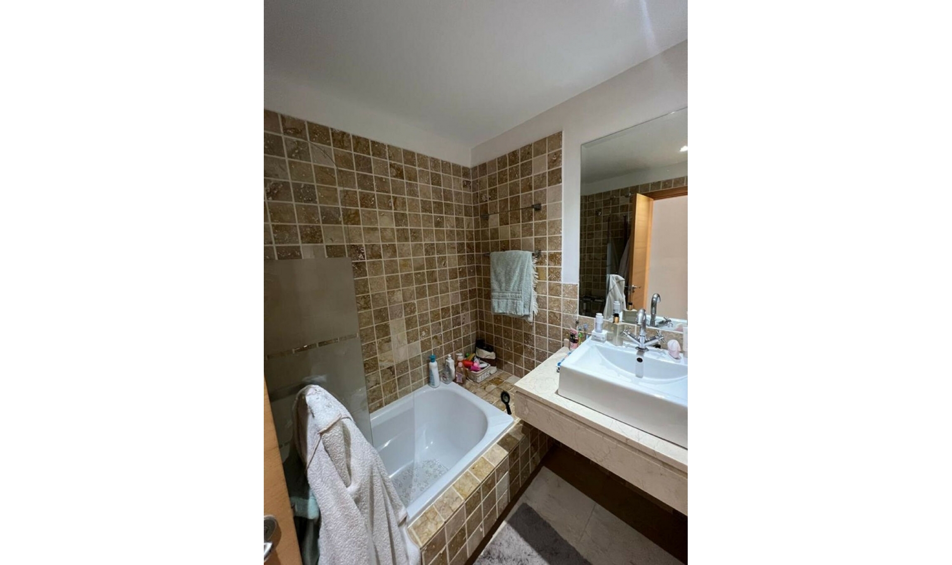 Resale - Apartment -
New Golden Mile