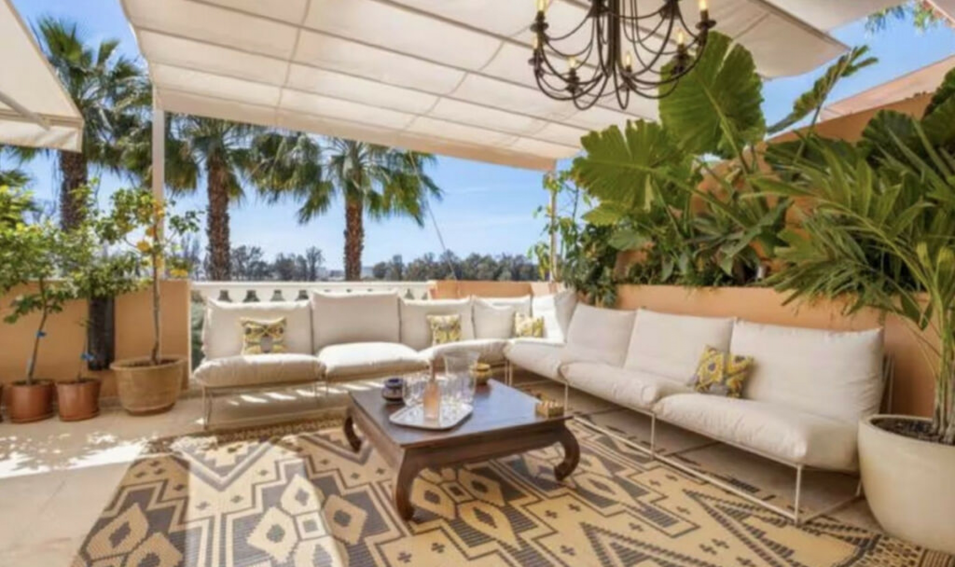 Resale - Apartment -
New Golden Mile