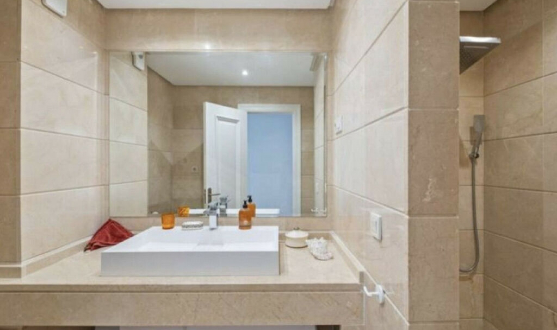 Resale - Apartment -
New Golden Mile