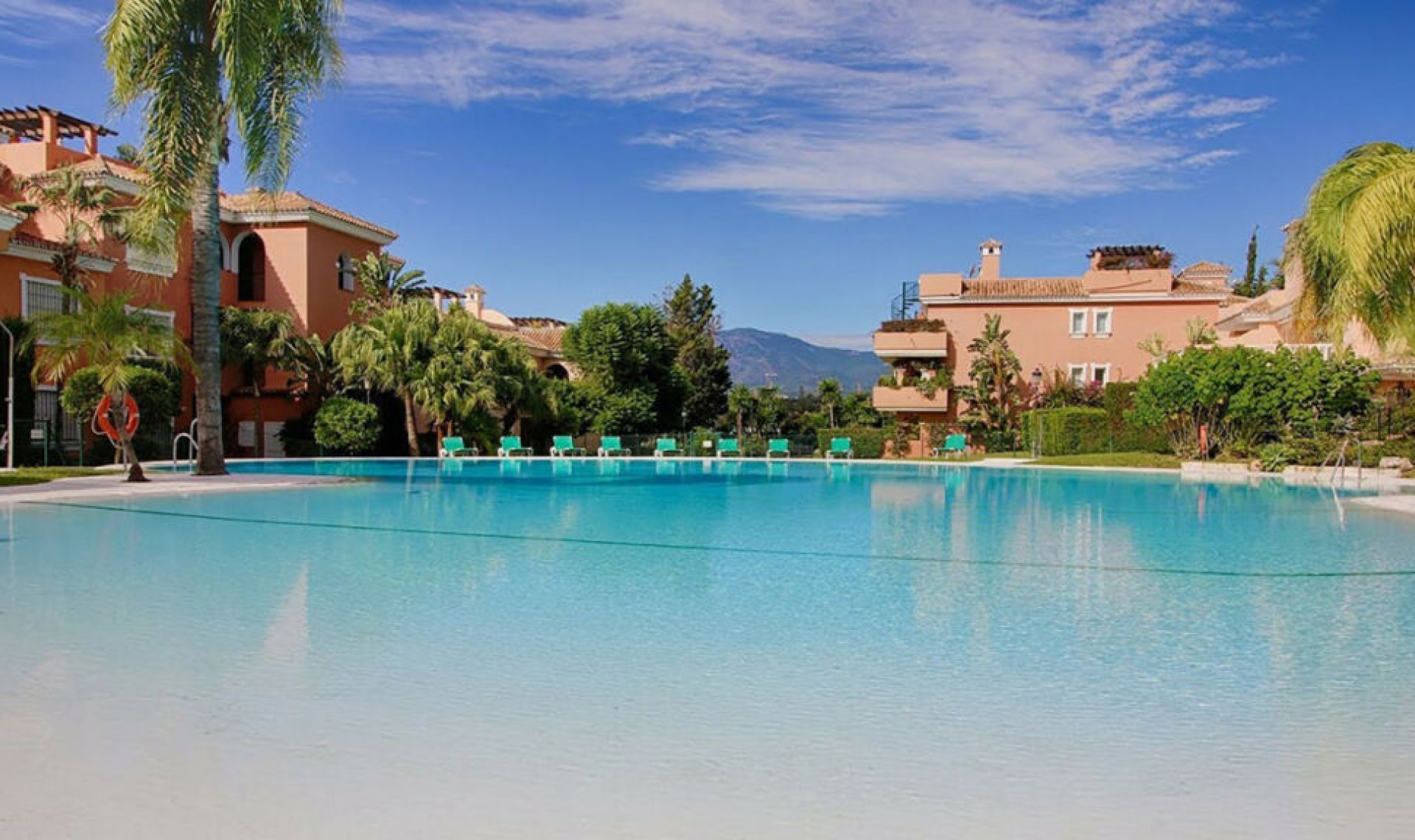 Resale - Apartment -
New Golden Mile