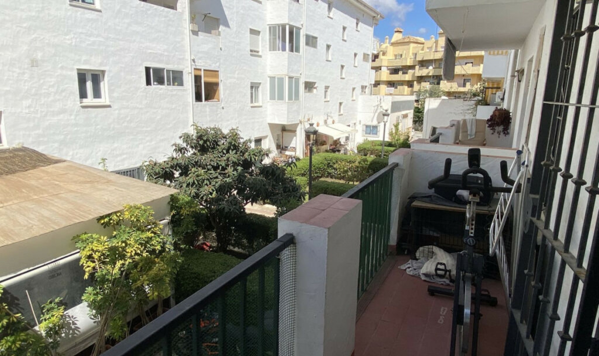 Resale - Apartment -
New Golden Mile