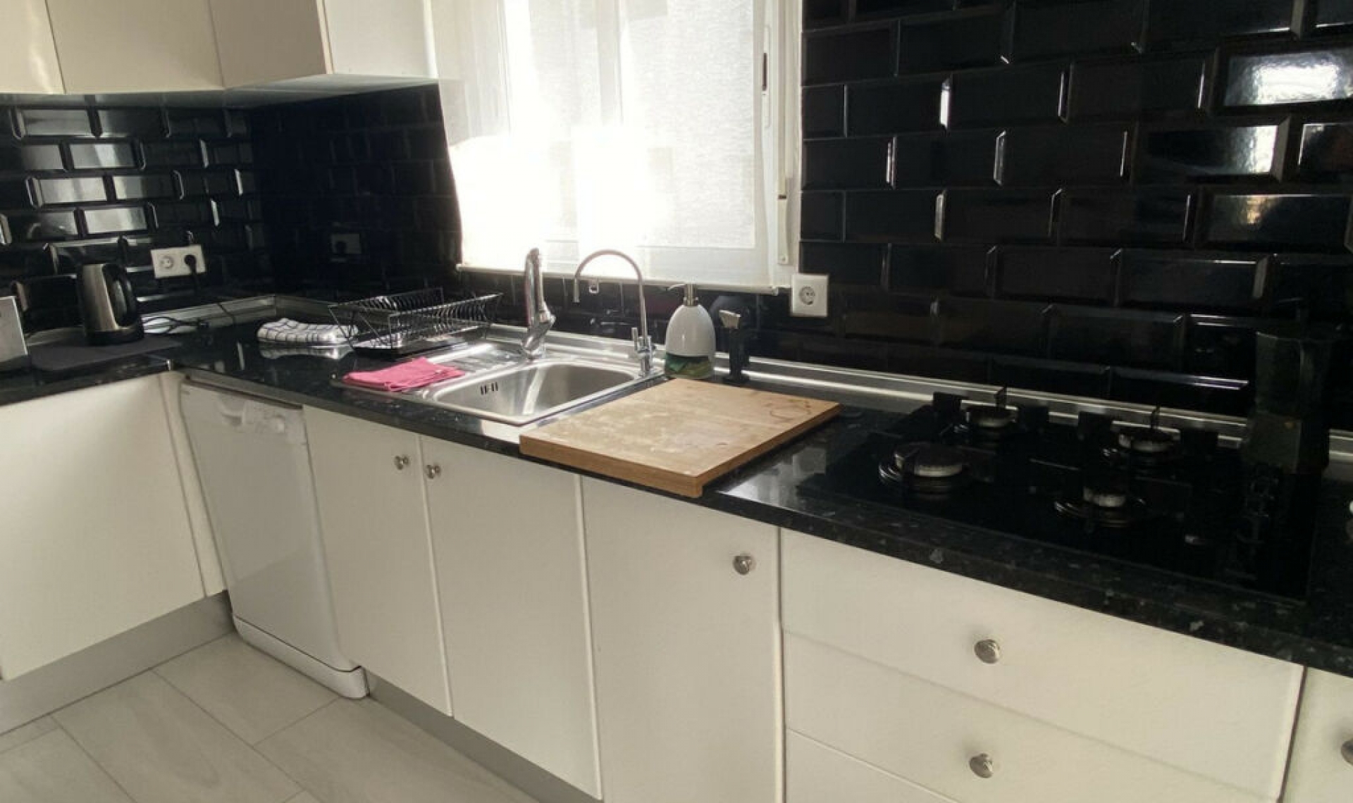 Resale - Apartment -
New Golden Mile