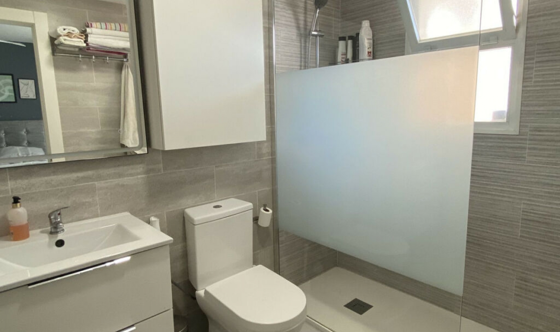 Resale - Apartment -
New Golden Mile