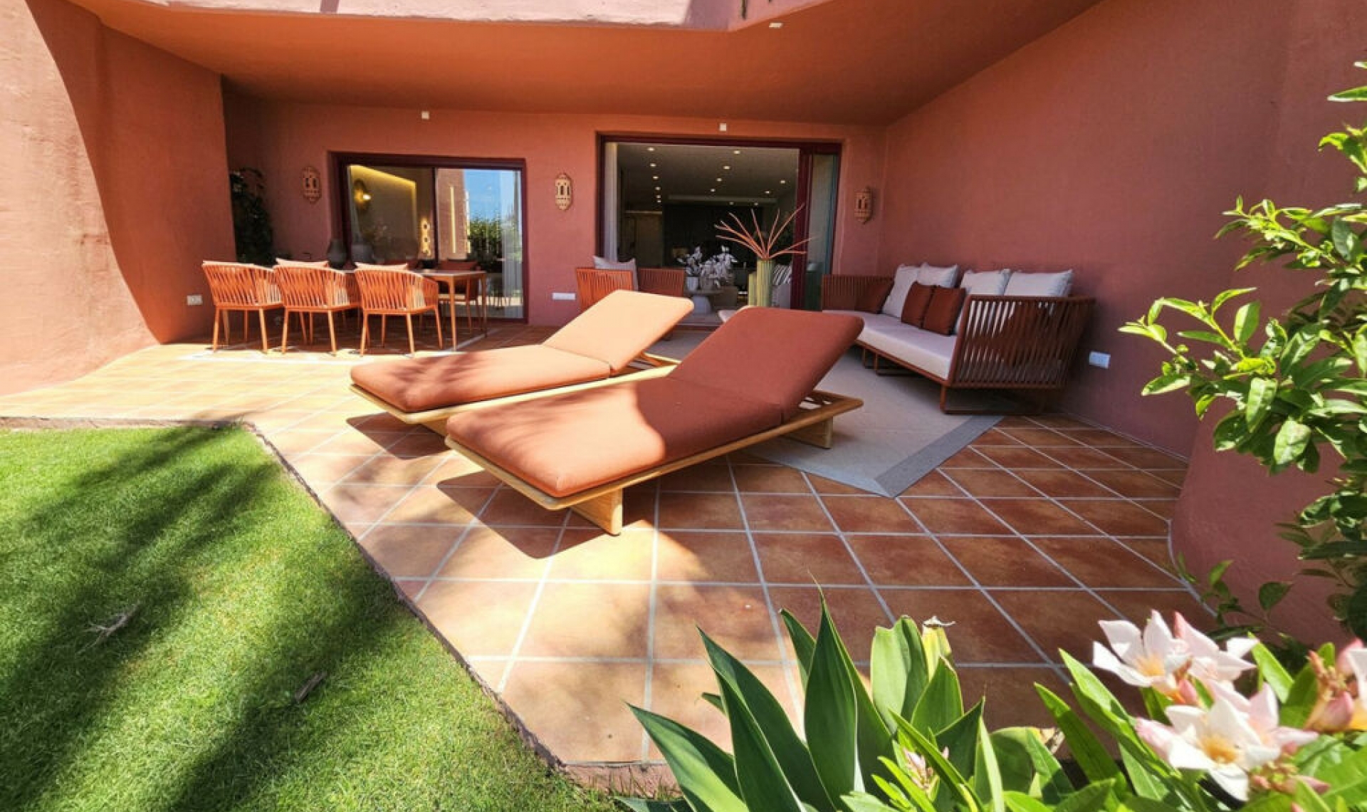 Resale - Apartment -
New Golden Mile