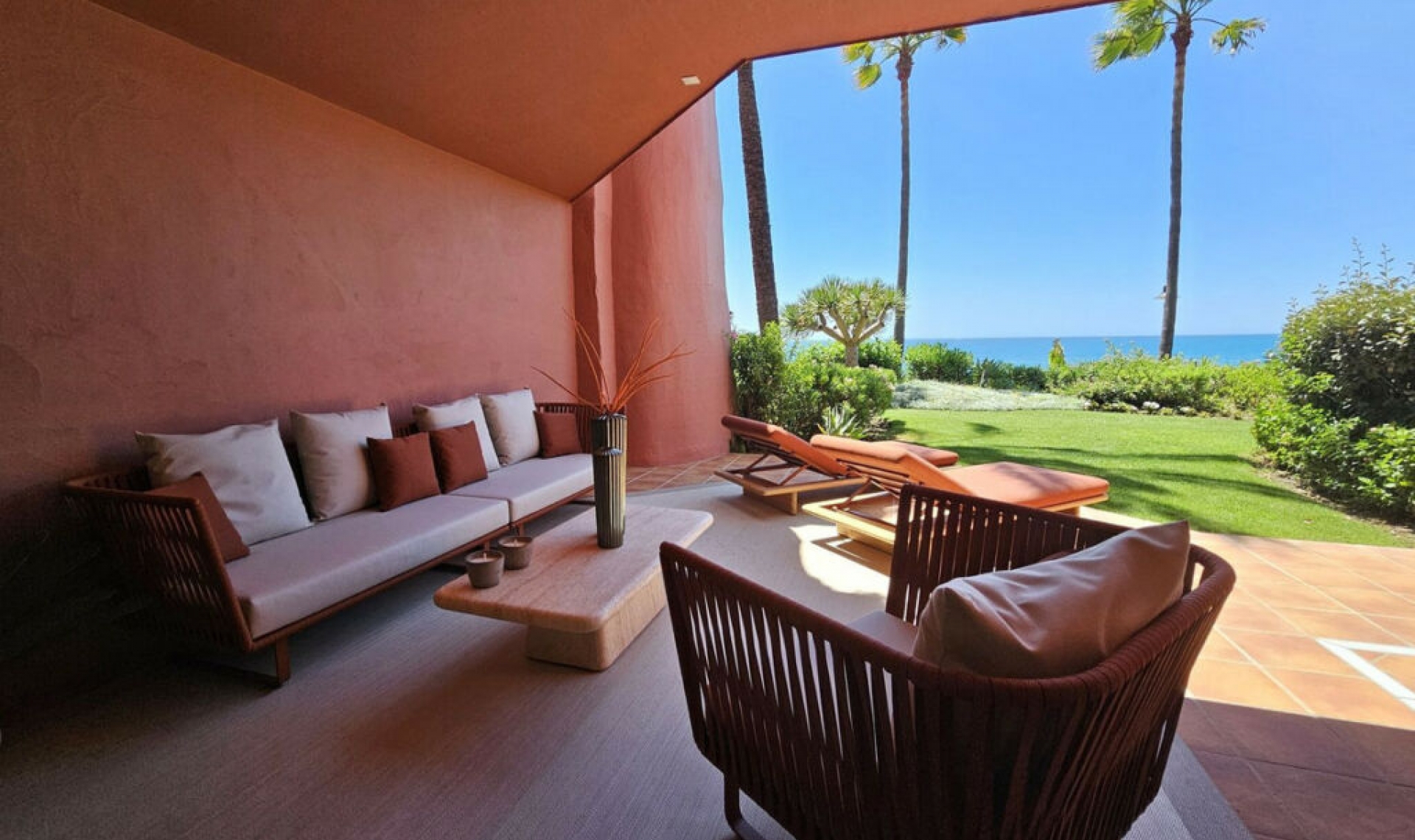 Resale - Apartment -
New Golden Mile