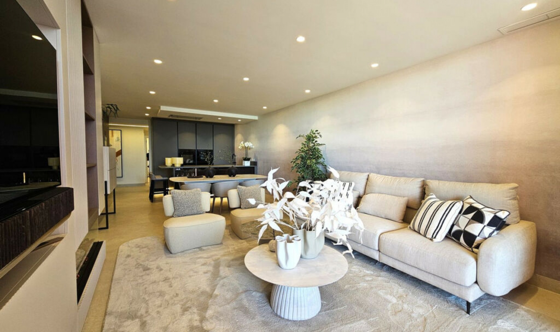 Resale - Apartment -
New Golden Mile