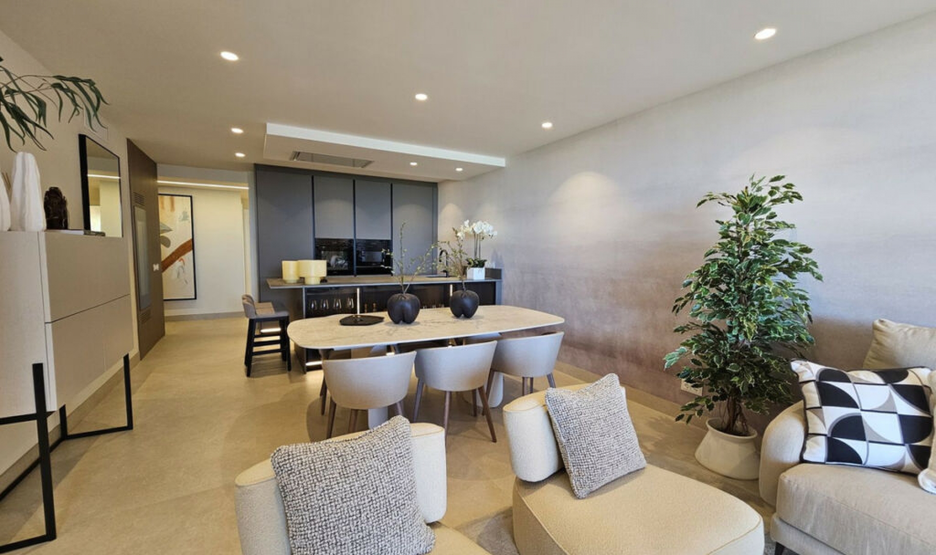Resale - Apartment -
New Golden Mile