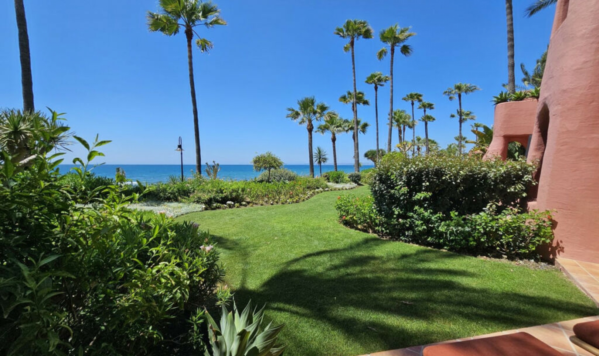 Resale - Apartment -
New Golden Mile