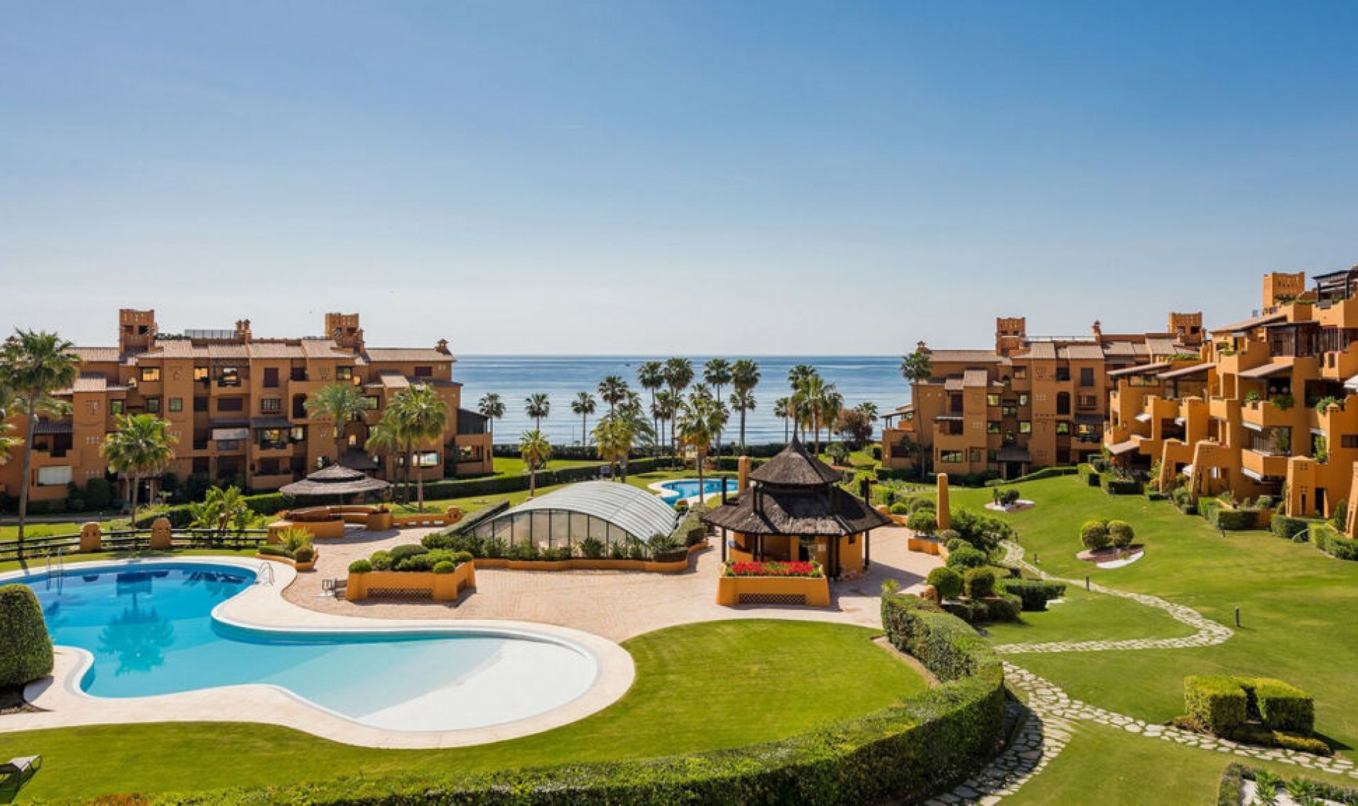 Resale - Apartment -
New Golden Mile