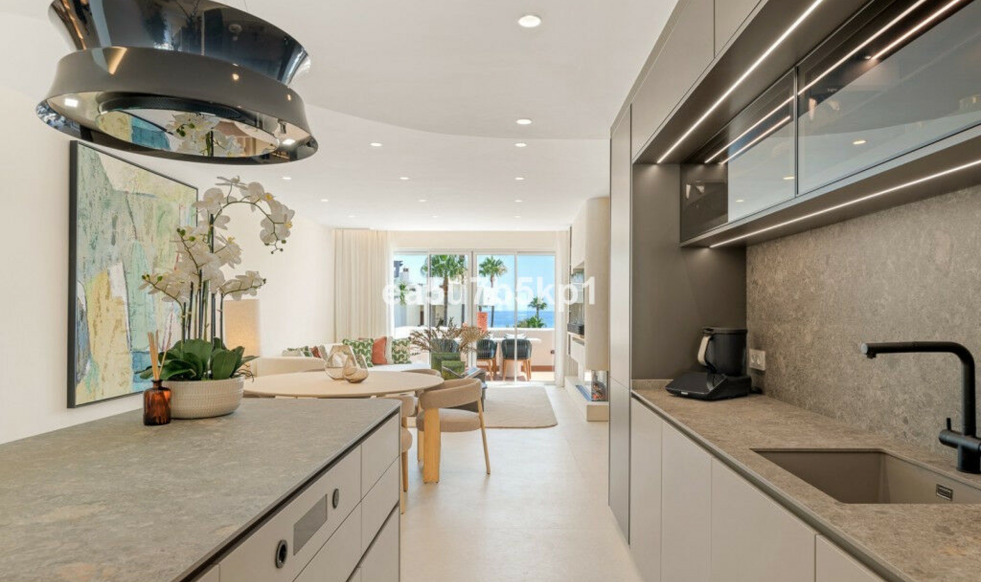 Resale - Apartment -
New Golden Mile