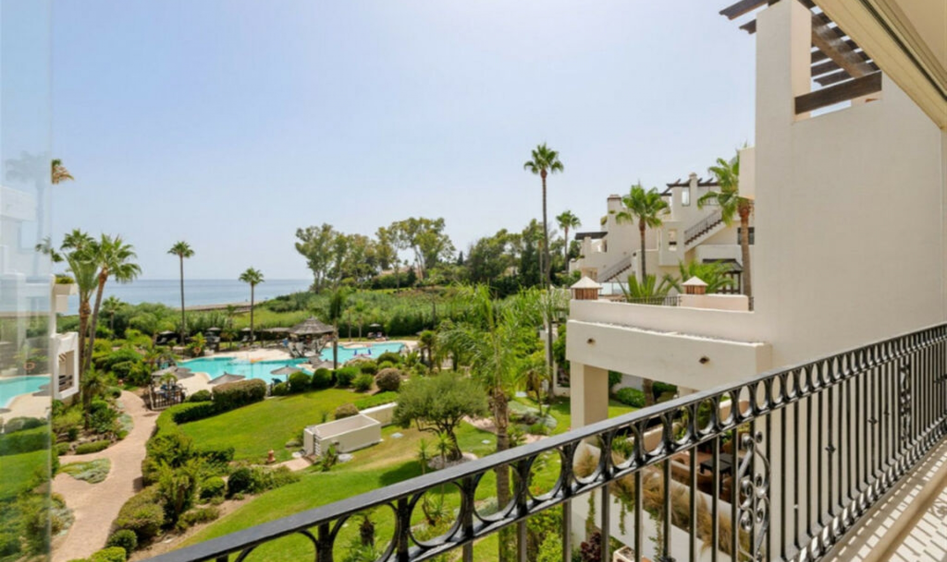 Resale - Apartment -
New Golden Mile