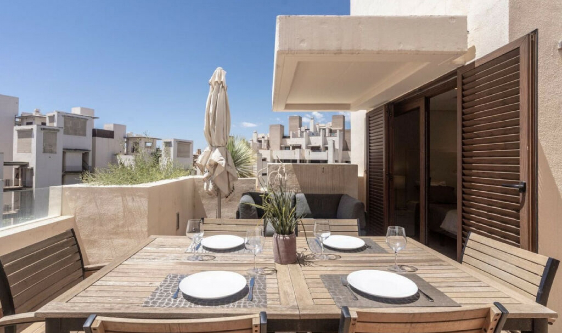 Resale - Apartment -
New Golden Mile