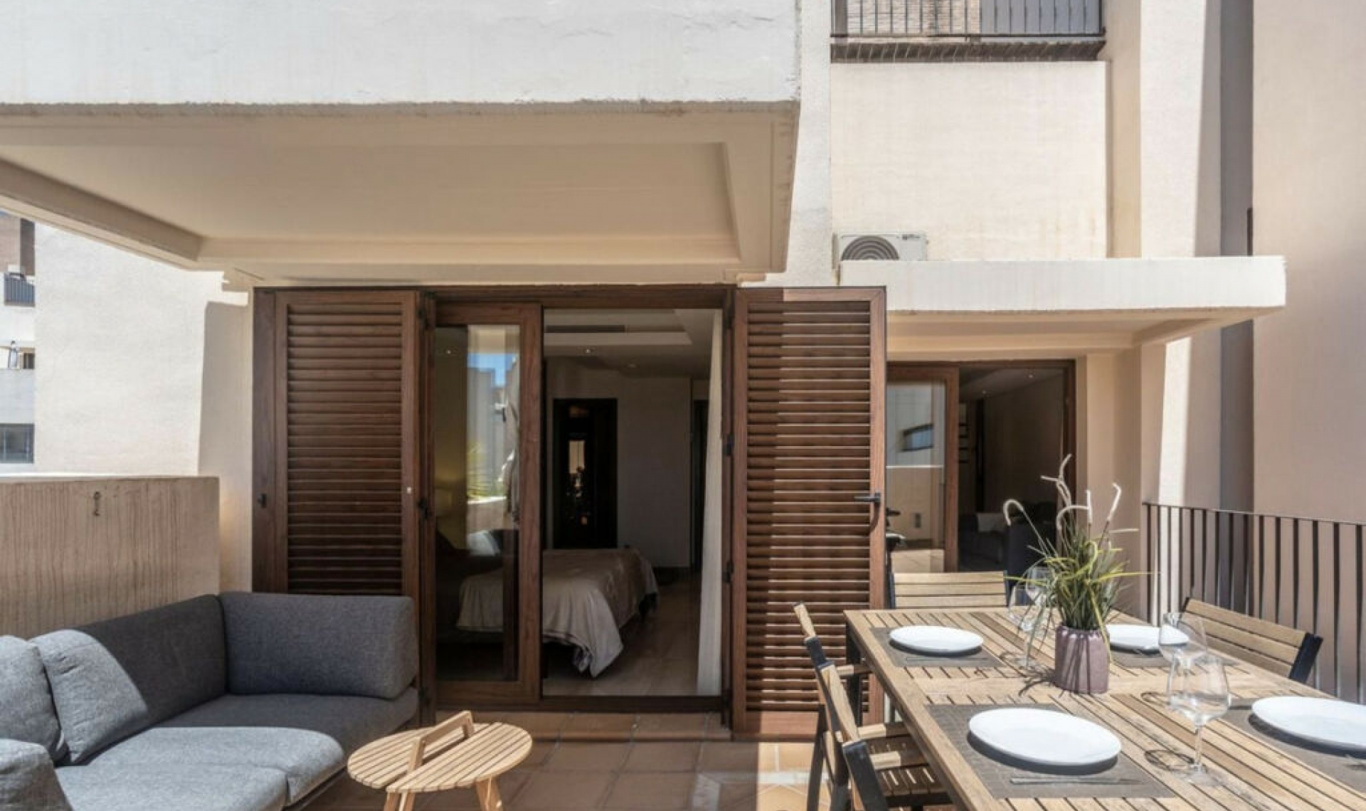 Resale - Apartment -
New Golden Mile