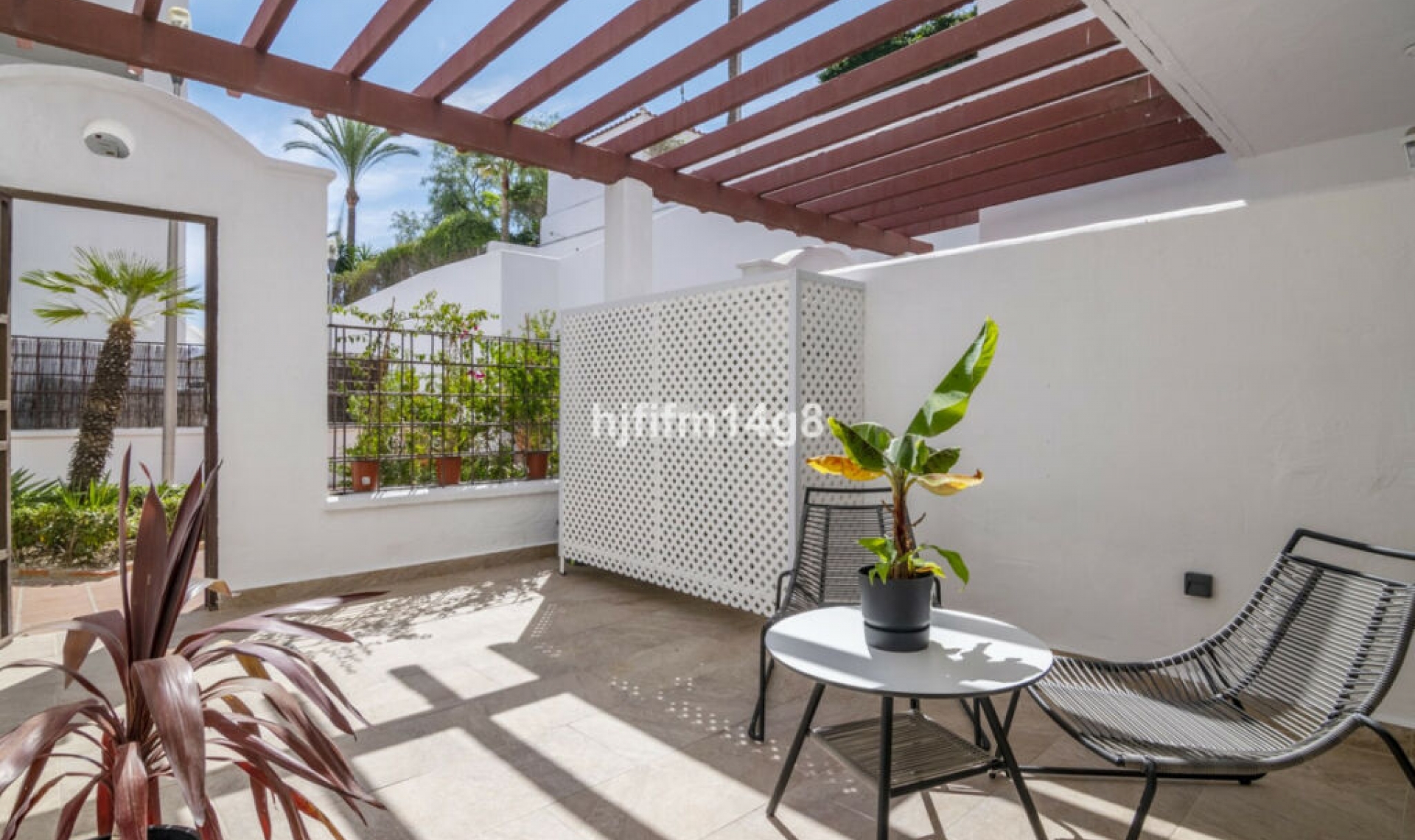 Resale - Apartment -
Nueva Andalucía