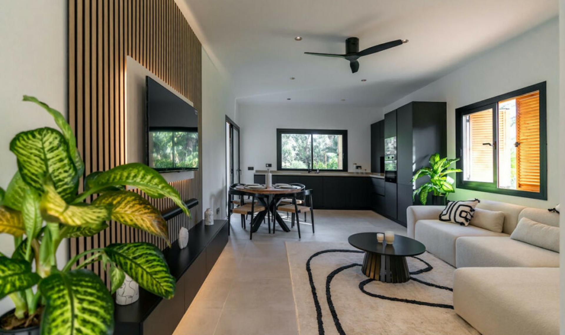 Resale - Apartment -
Nueva Andalucía