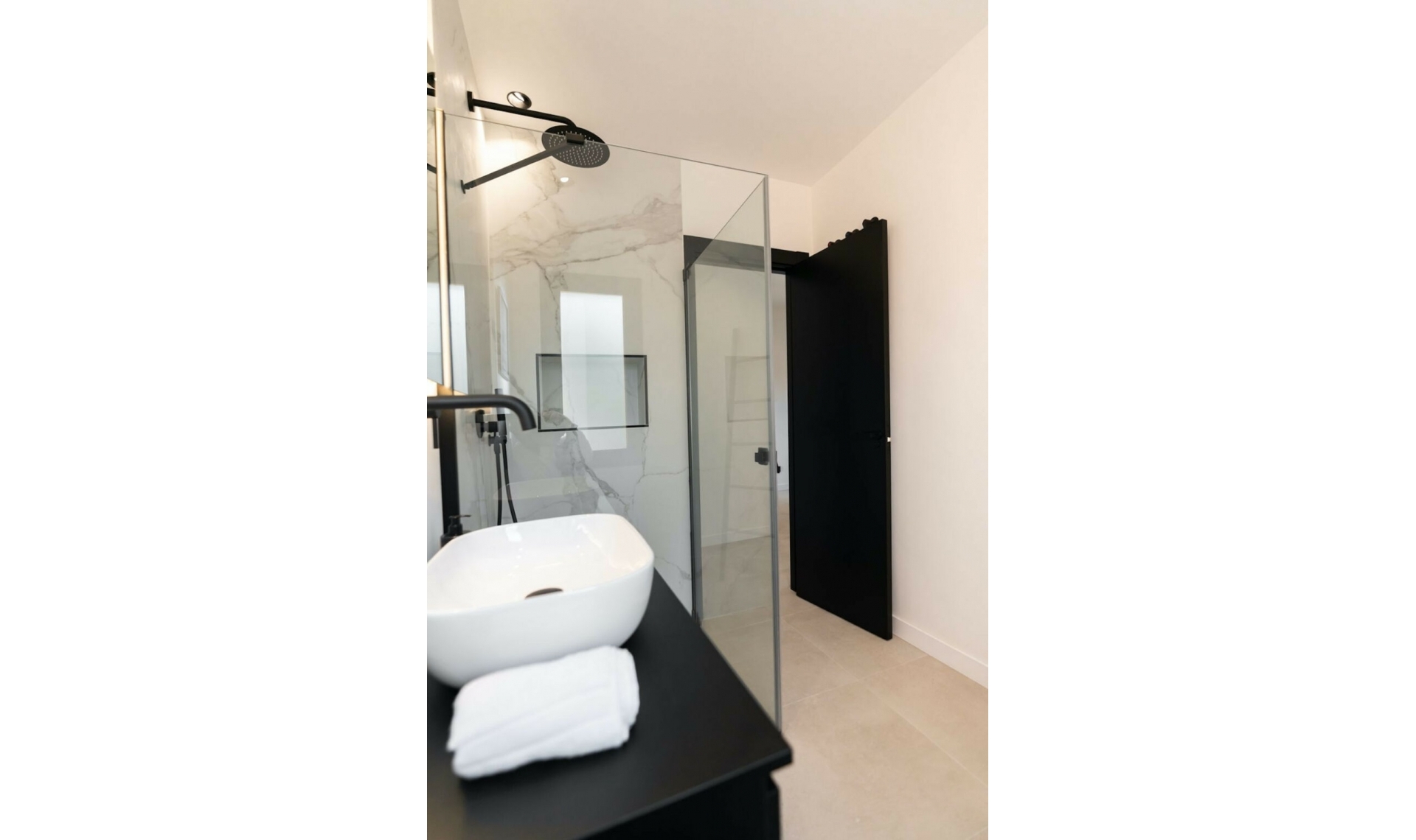 Resale - Apartment -
Nueva Andalucía