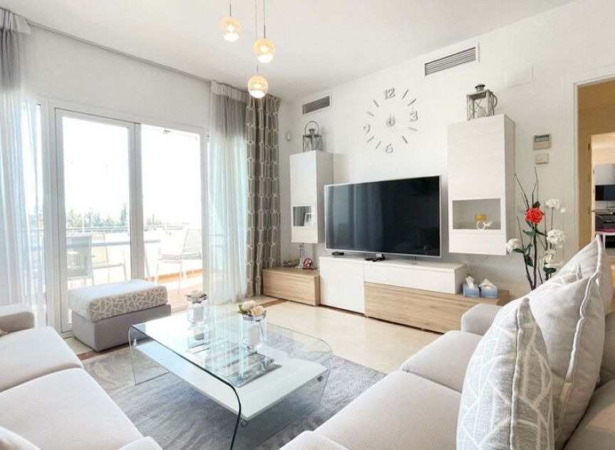 Resale - Apartment -
Nueva Andalucía