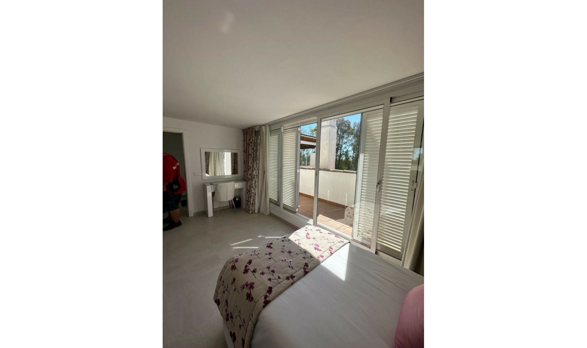 Resale - Apartment -
Nueva Andalucía