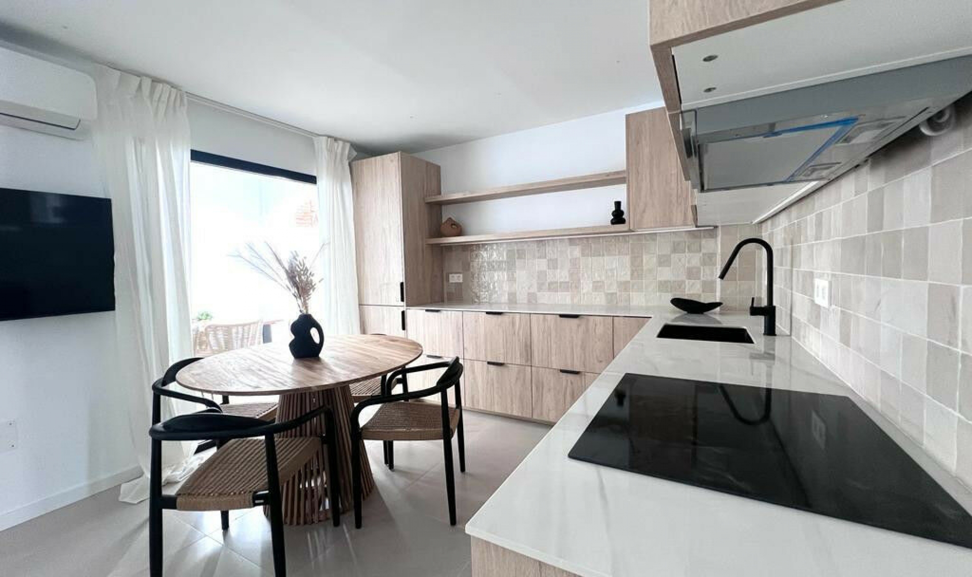 Resale - Apartment -
Nueva Andalucía