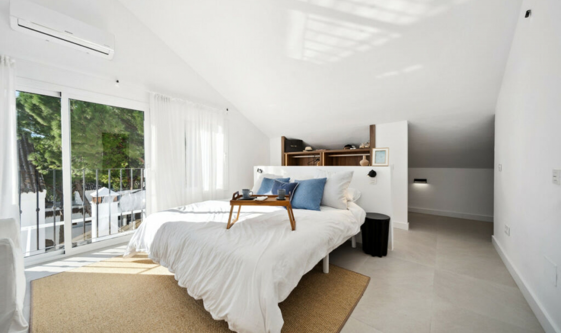 Resale - Apartment -
Nueva Andalucía