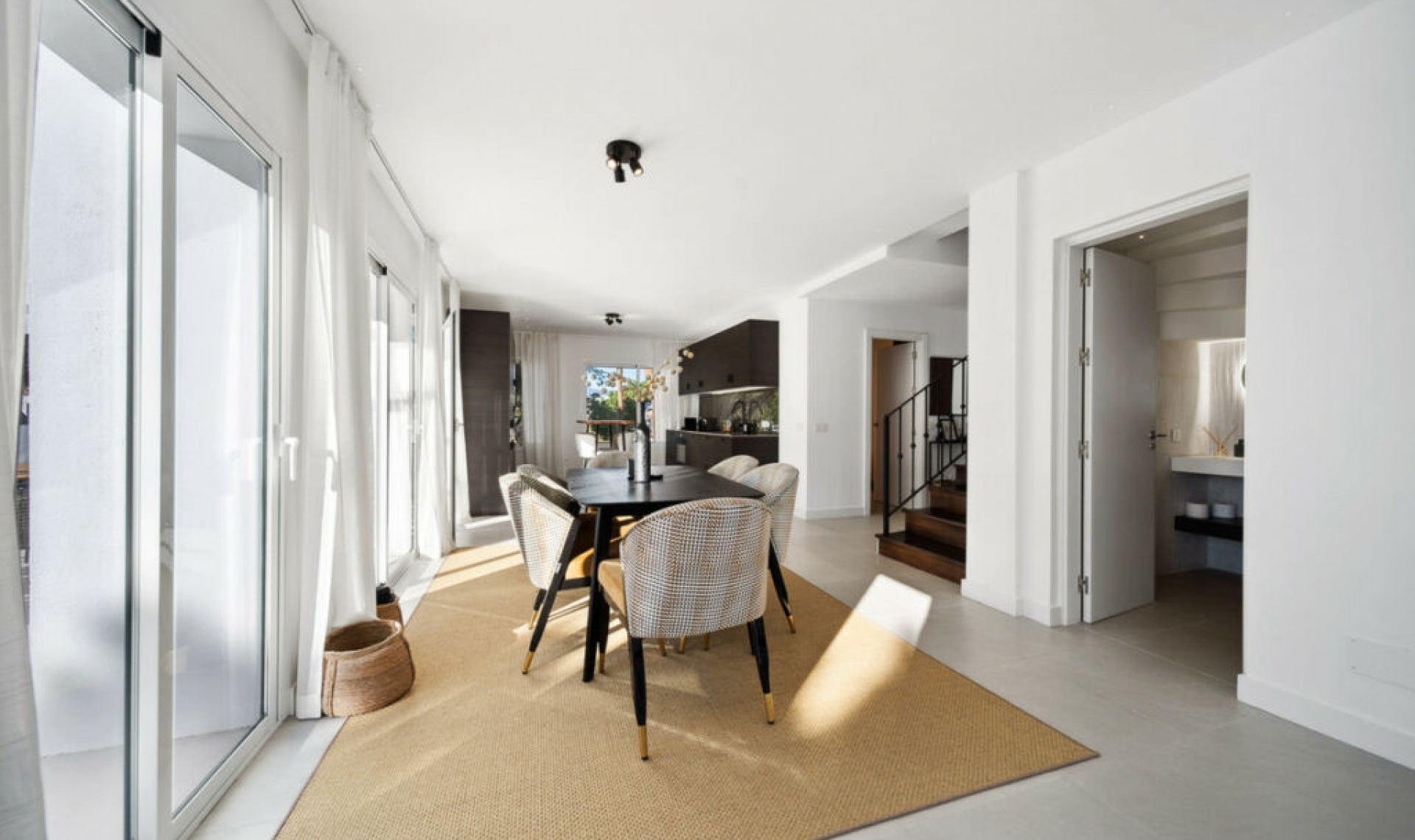 Resale - Apartment -
Nueva Andalucía