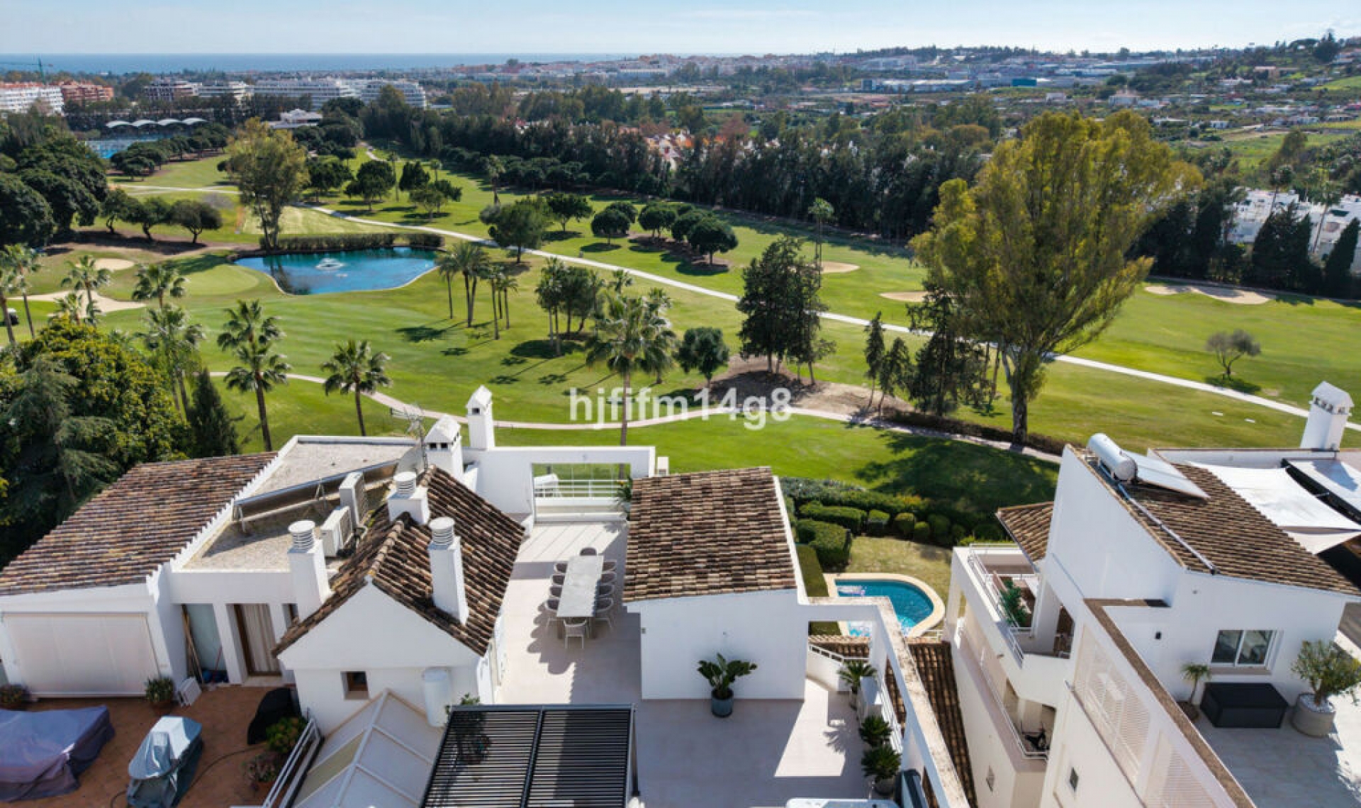 Resale - Apartment -
Nueva Andalucía