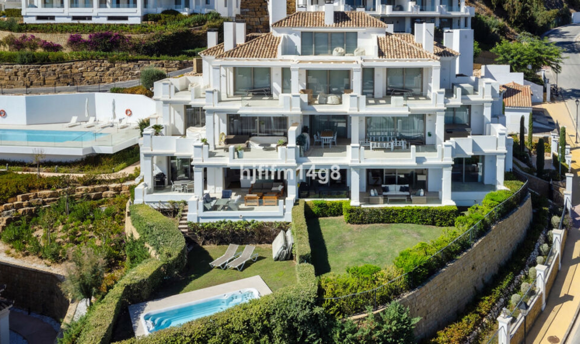 Resale - Apartment -
Nueva Andalucía