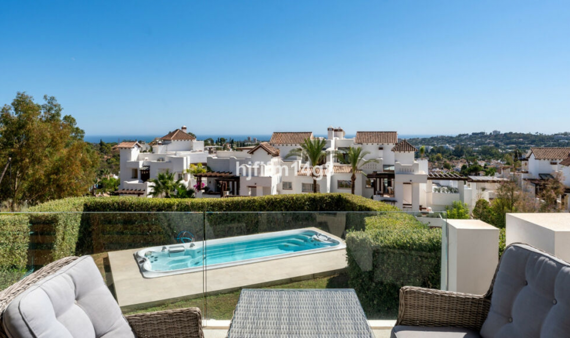 Resale - Apartment -
Nueva Andalucía