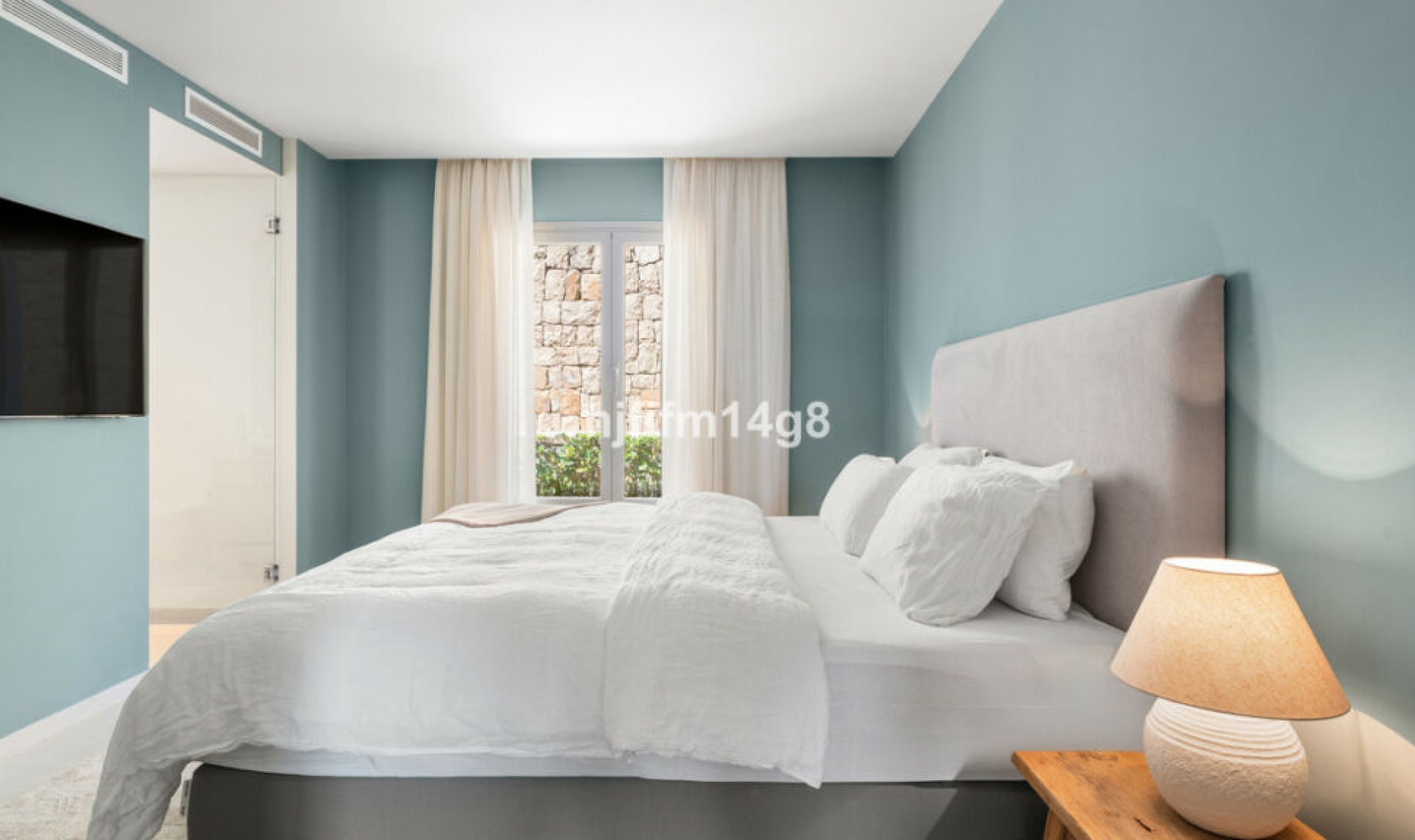 Resale - Apartment -
Nueva Andalucía