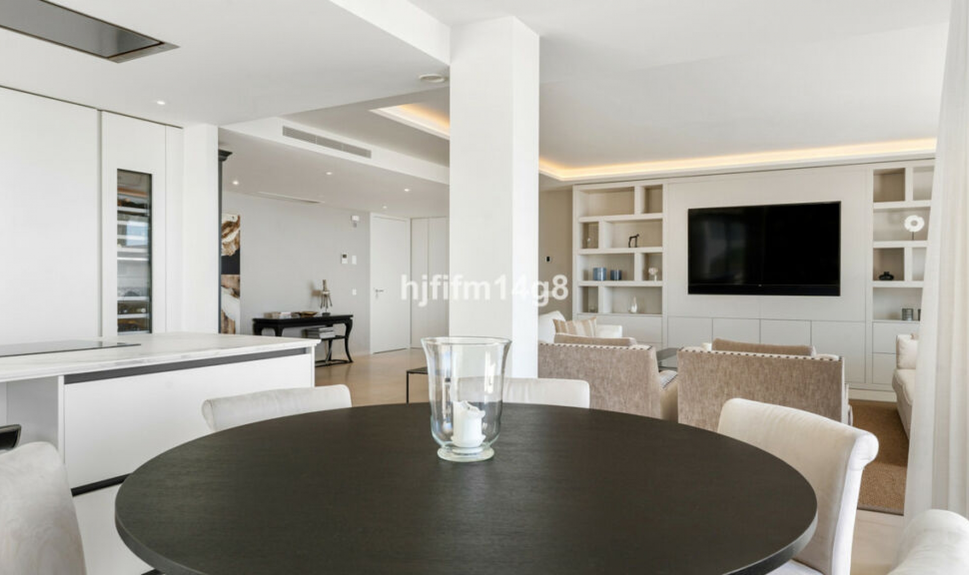 Resale - Apartment -
Nueva Andalucía