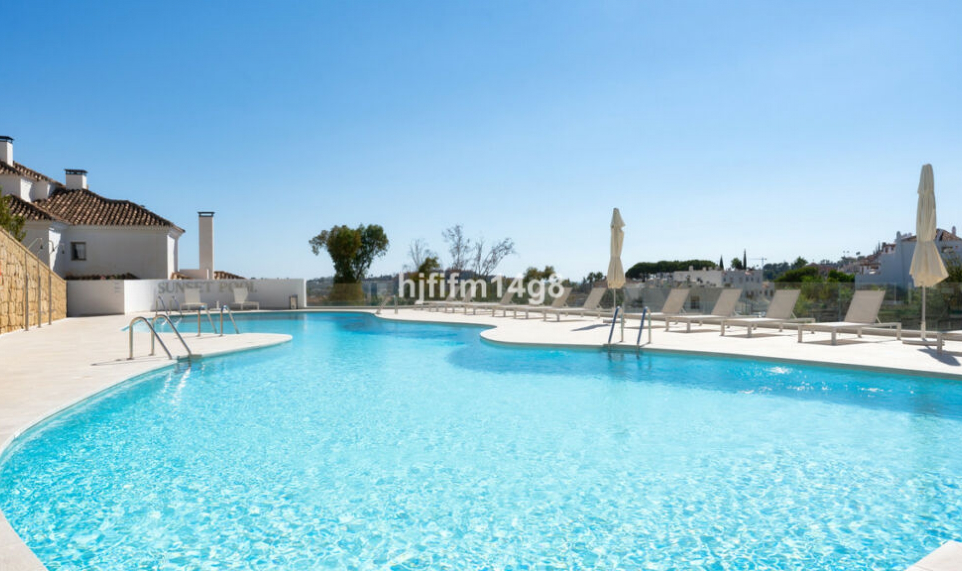 Resale - Apartment -
Nueva Andalucía