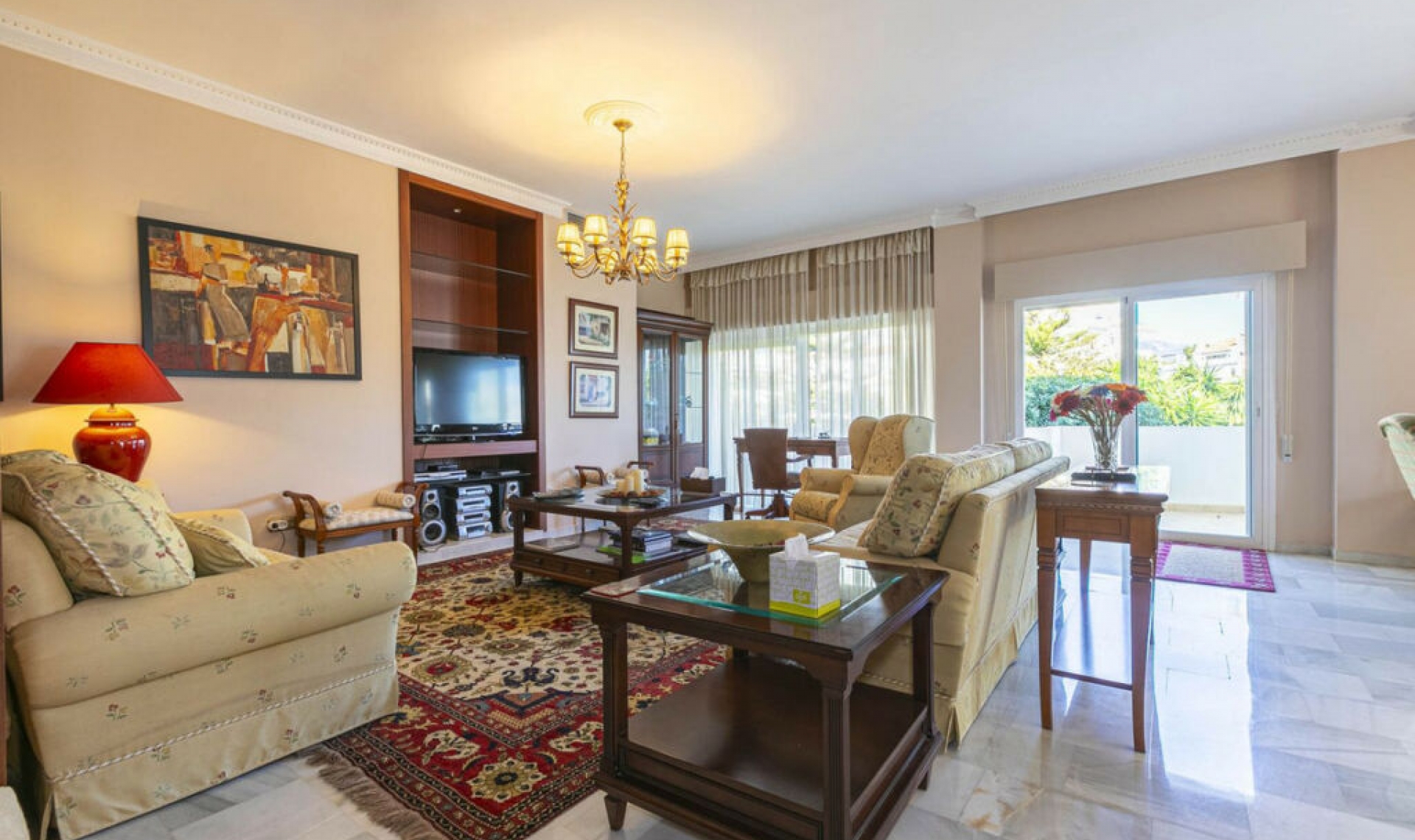 Resale - Apartment -
Nueva Andalucía