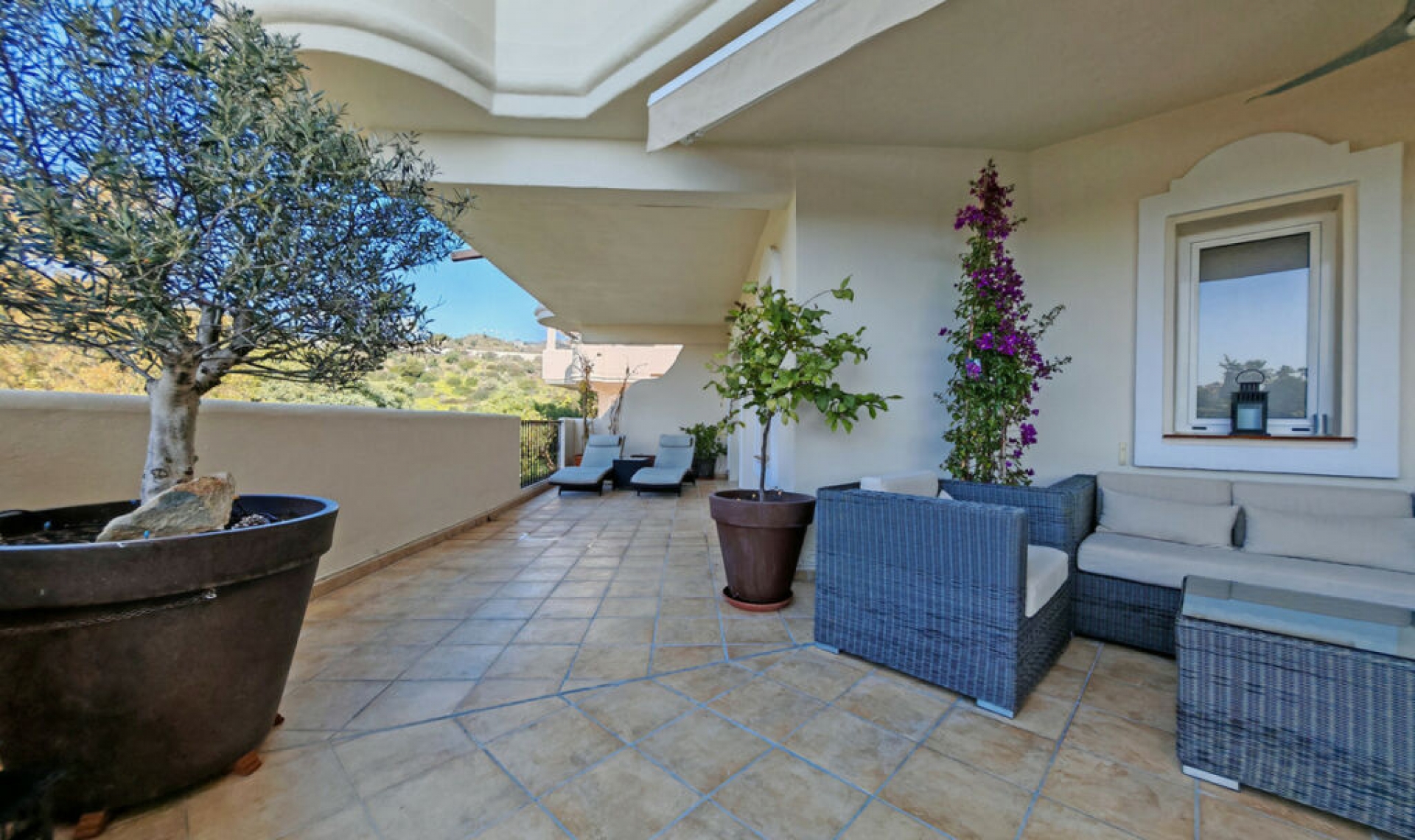 Resale - Apartment -
Nueva Andalucía