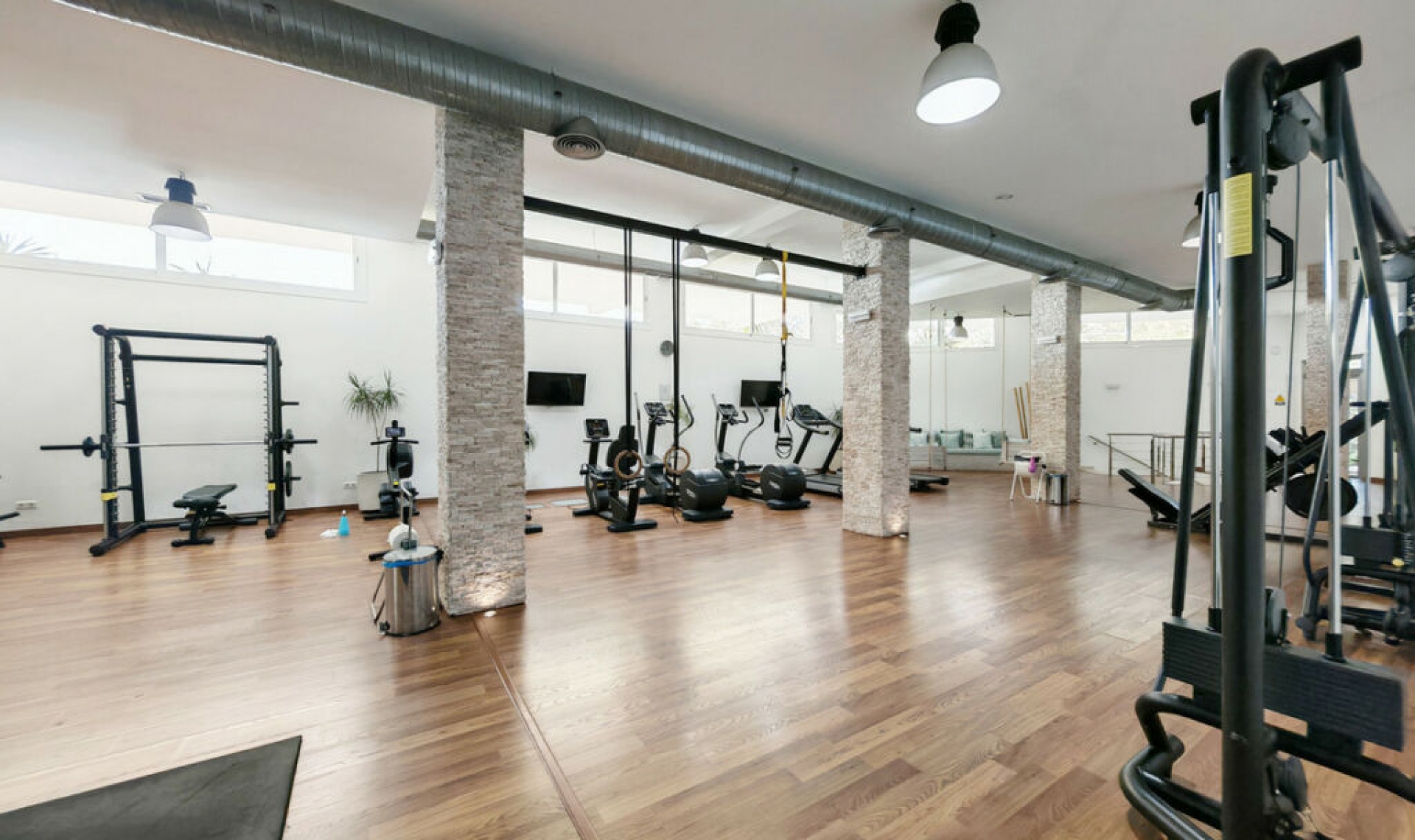 Resale - Apartment -
Nueva Andalucía