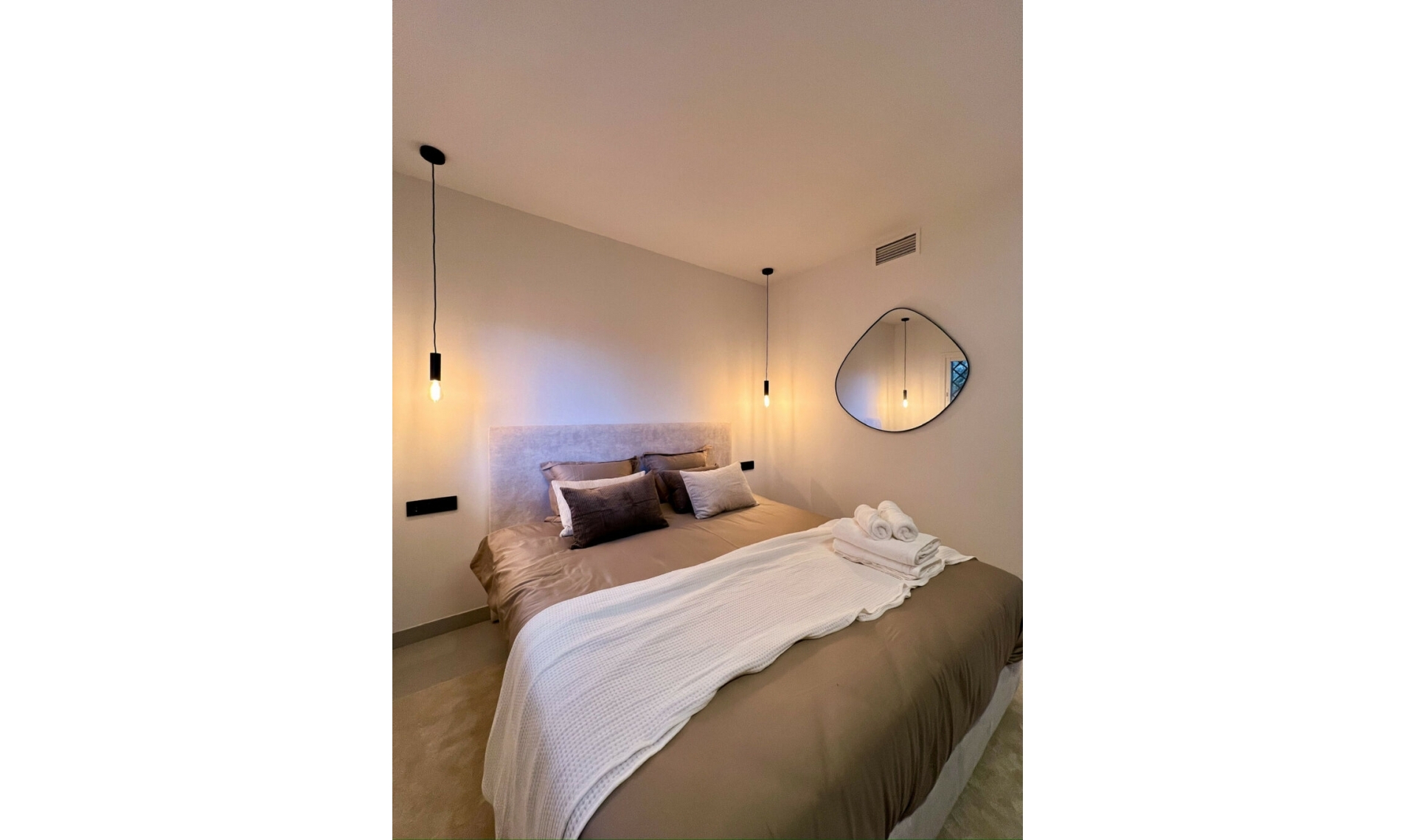 Resale - Apartment -
Nueva Andalucía