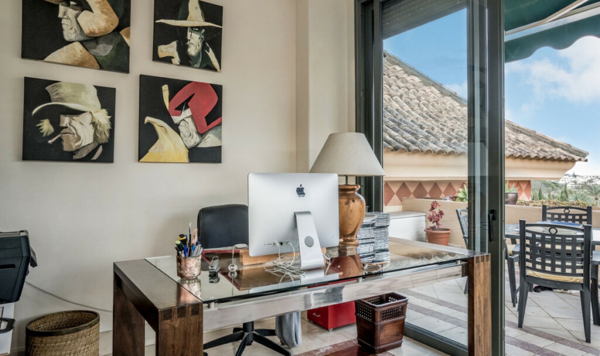 Resale - Apartment -
Nueva Andalucía