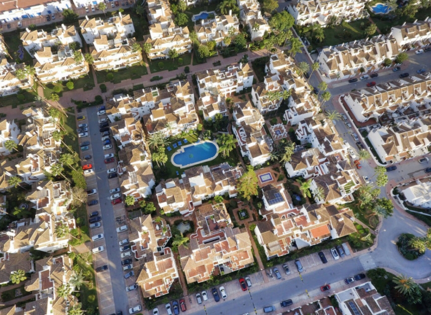 Resale - Apartment -
Nueva Andalucía