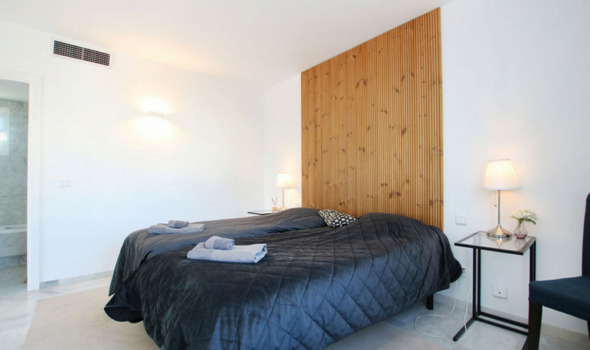 Resale - Apartment -
Nueva Andalucía